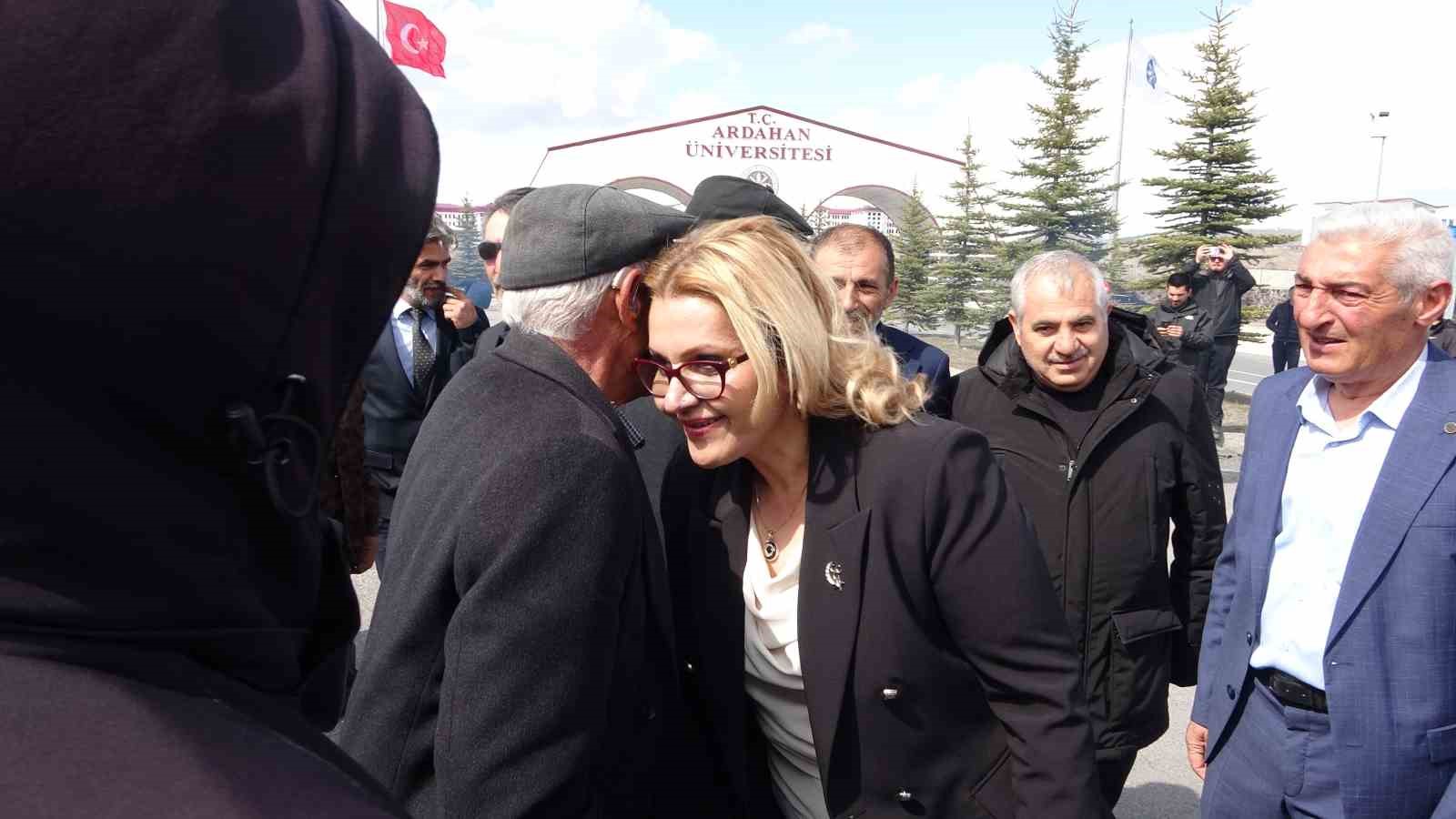 MHP Ardahan İl Başkanı Köseliören görevine başladı
