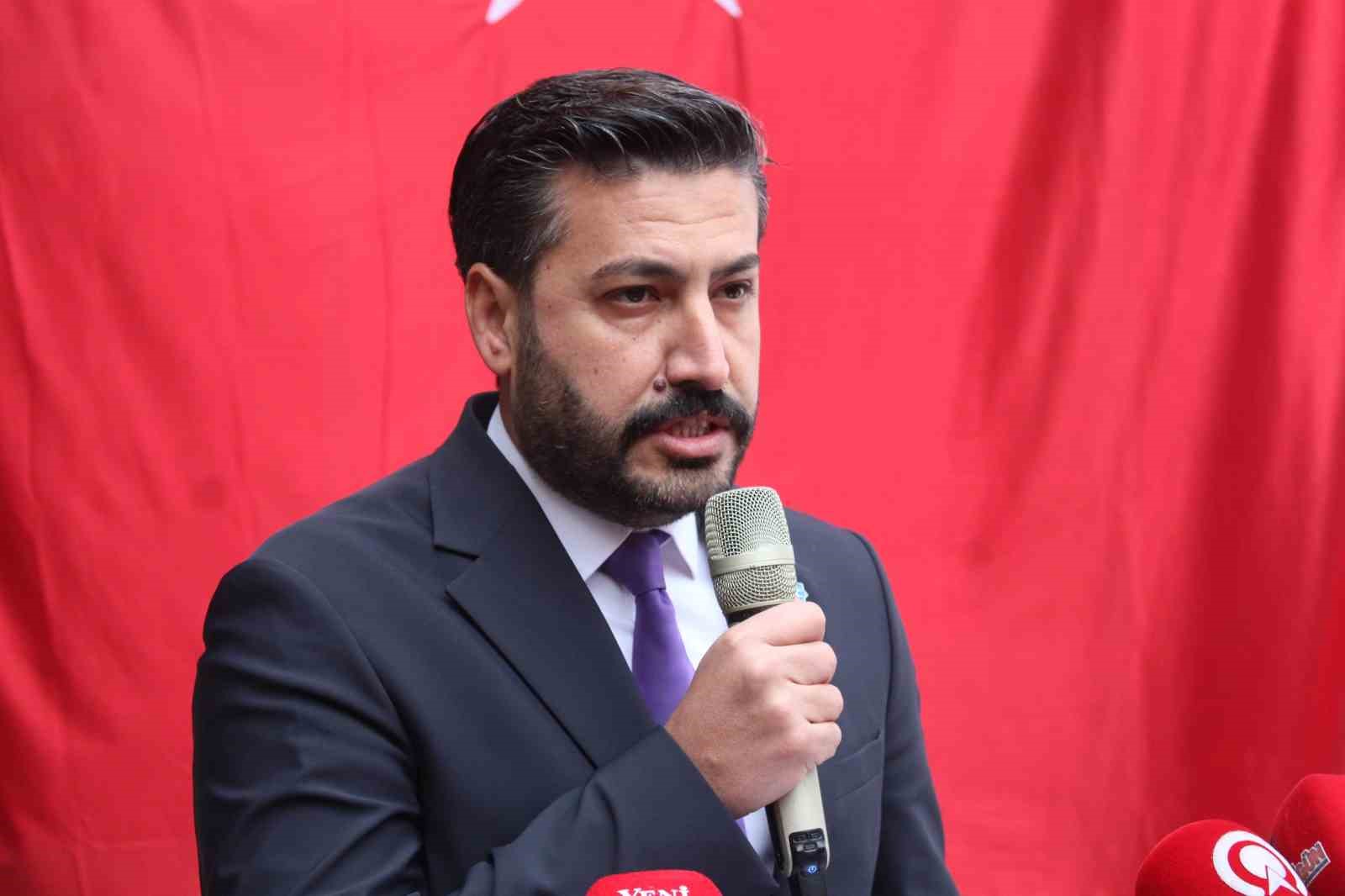 MHP Aydın’da yeni yönetim tanıtıldı
