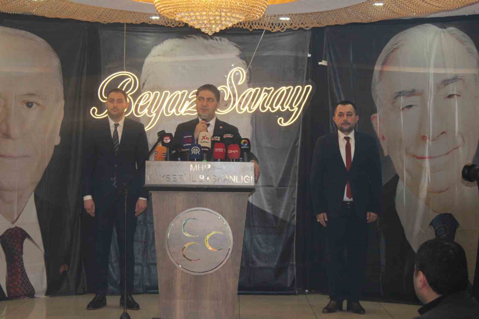 MHP Genel Başkan Yardımcısı Özdemir: "İran’ın toprak bütünlüğünün korunması gerektiğinin altını çiziyoruz"
