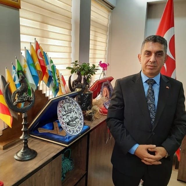 MHP Kütahya Merkez İlçe Başkanı Ayhan Toy görevinden affını istedi
