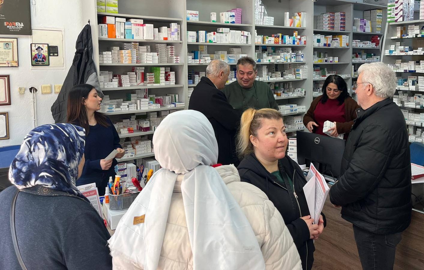 MHP Salihli’den ‘Hayırlı günler komşum’ ziyaretleri sürüyor
