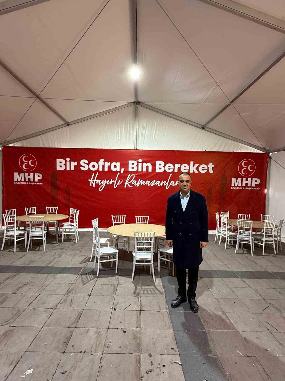 MHP’den ‘Bir sofra bin bereket’ temalı iftar otağı
