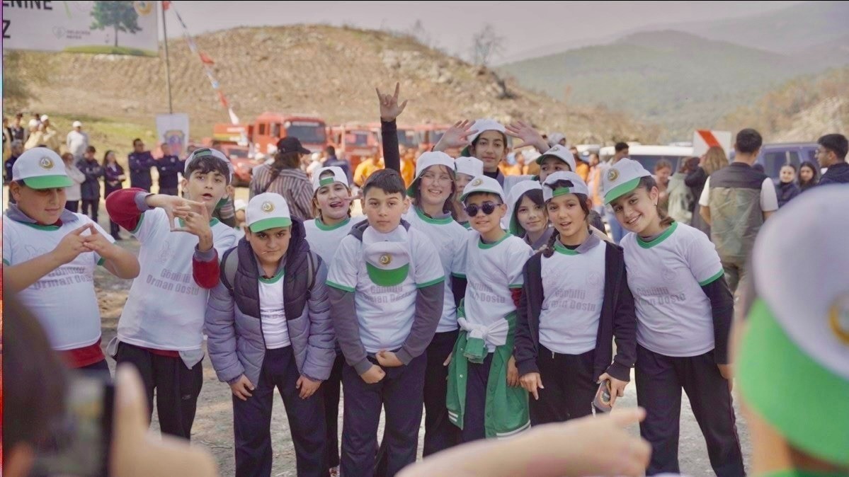 Milas’ta yanan sahalar fidanlarla canlanıyor
