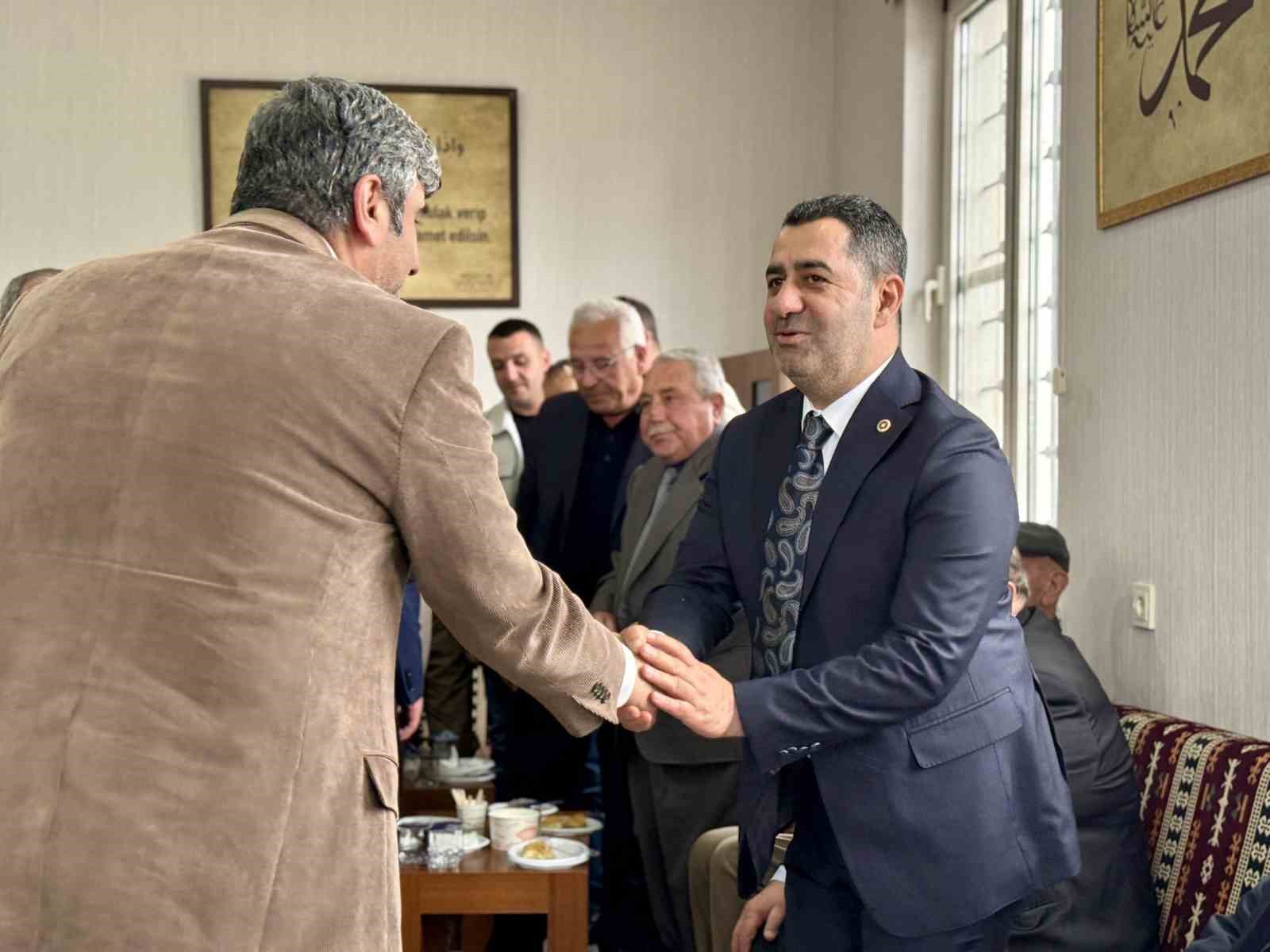 Milletvekili Bozgeyik, Bozgeyik ailesi bayramlaşma törenine katıldı
