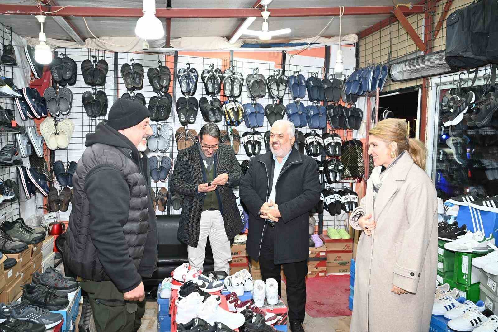 Milletvekili Ölmeztoprak: "Kira yardımı anahtar teslimine kadar devam edecek"
Milletvekili Ölmeztoprak: "Kira yardımı anahtar teslimine kadar devam edecek"