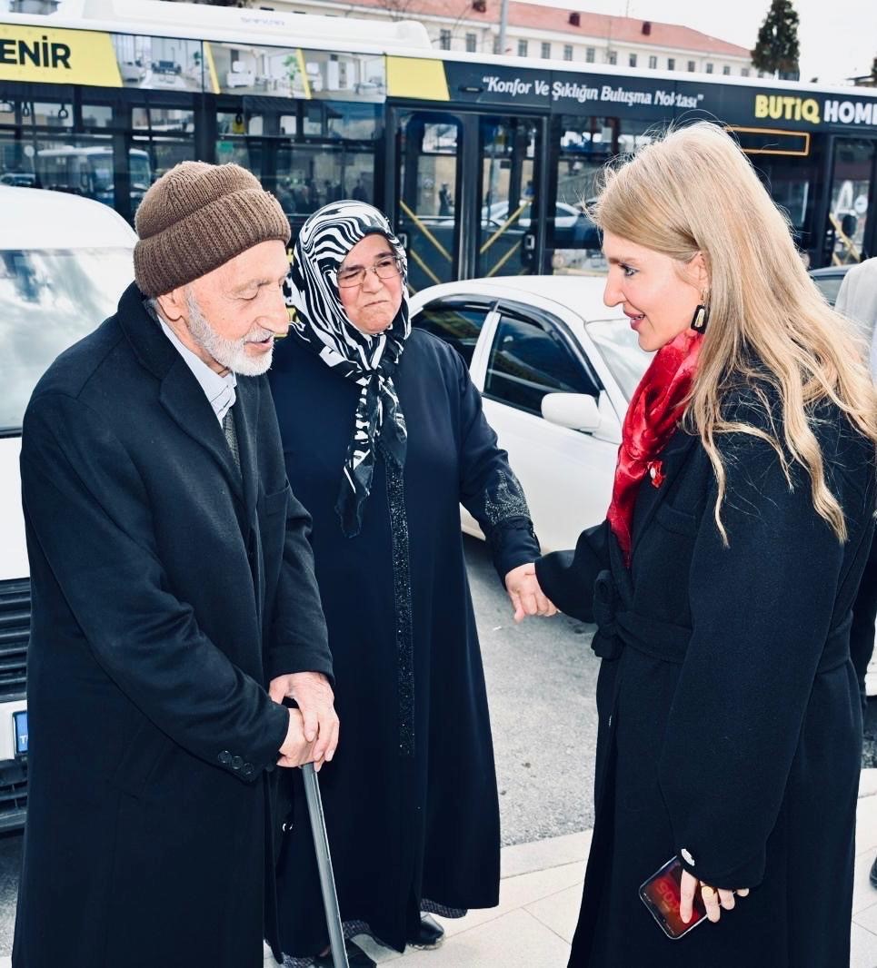 Milletvekili Ölmeztoprak: "Malatya’mızda ticaretin kalbi canlanıyor"
Milletvekili Ölmeztoprak: "Malatya’mızda ticaretin kalbi canlanıyor"