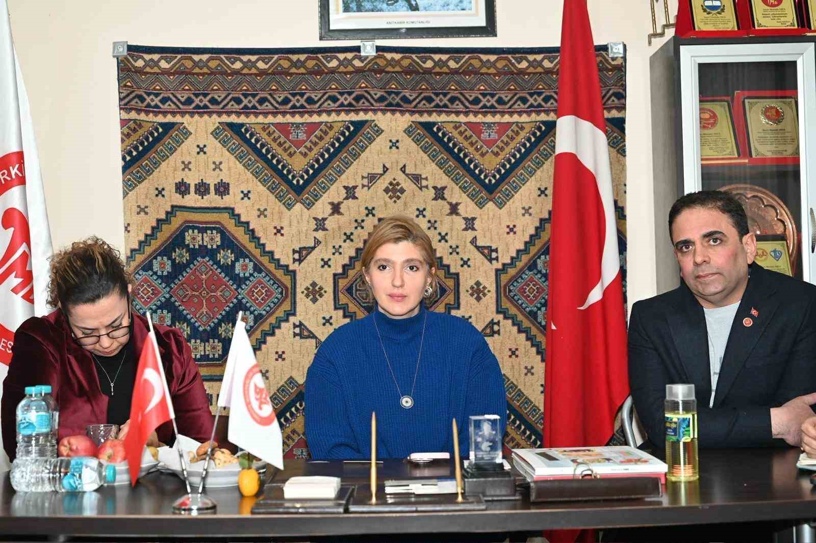 Milletvekili Ölmeztoprak’tan mahalle mahalle yerinde istişare
