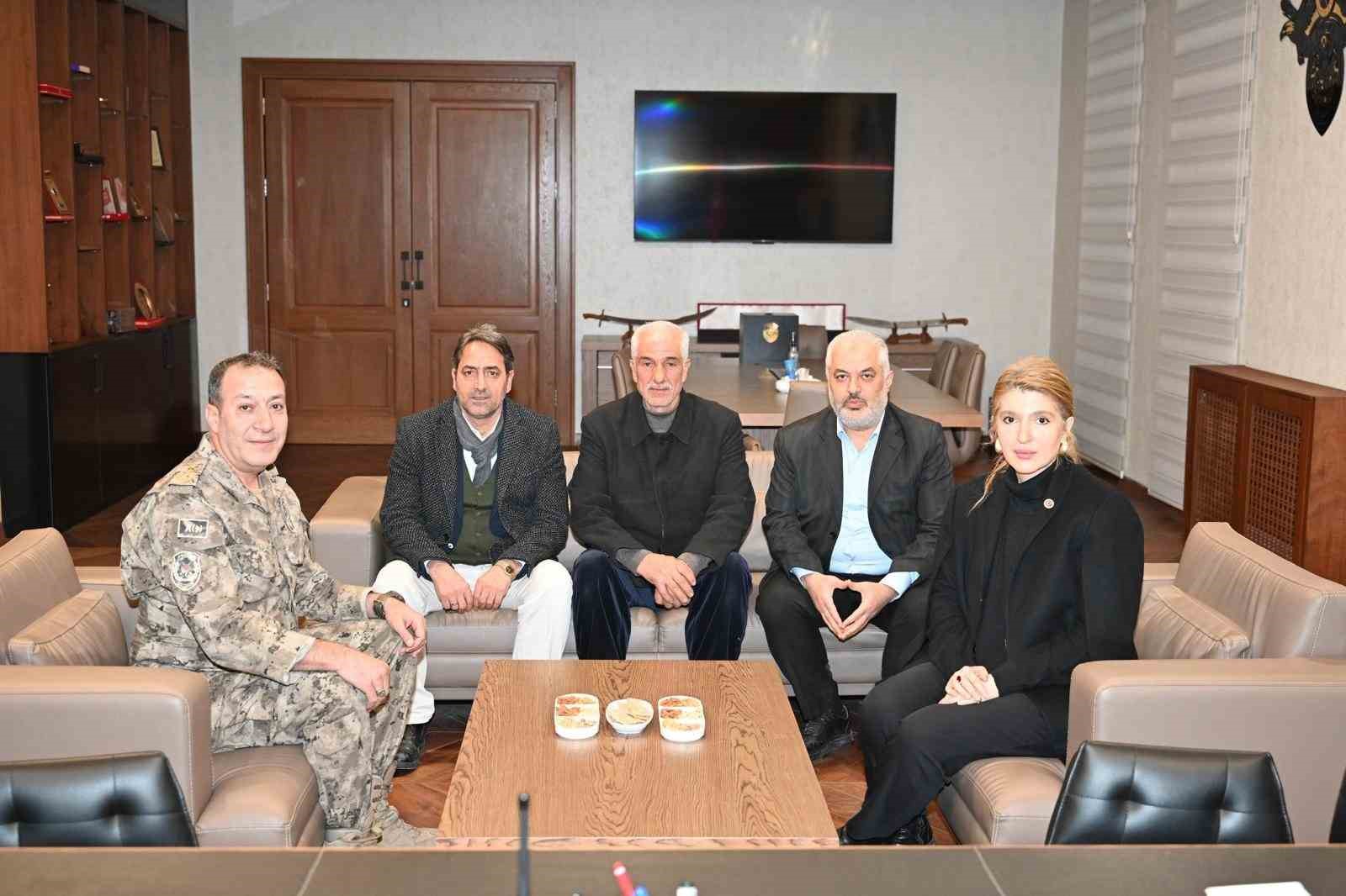 Milletvekili Ölmeztoprak’tan Malatya’da güvenlik birimlerine ziyaret
