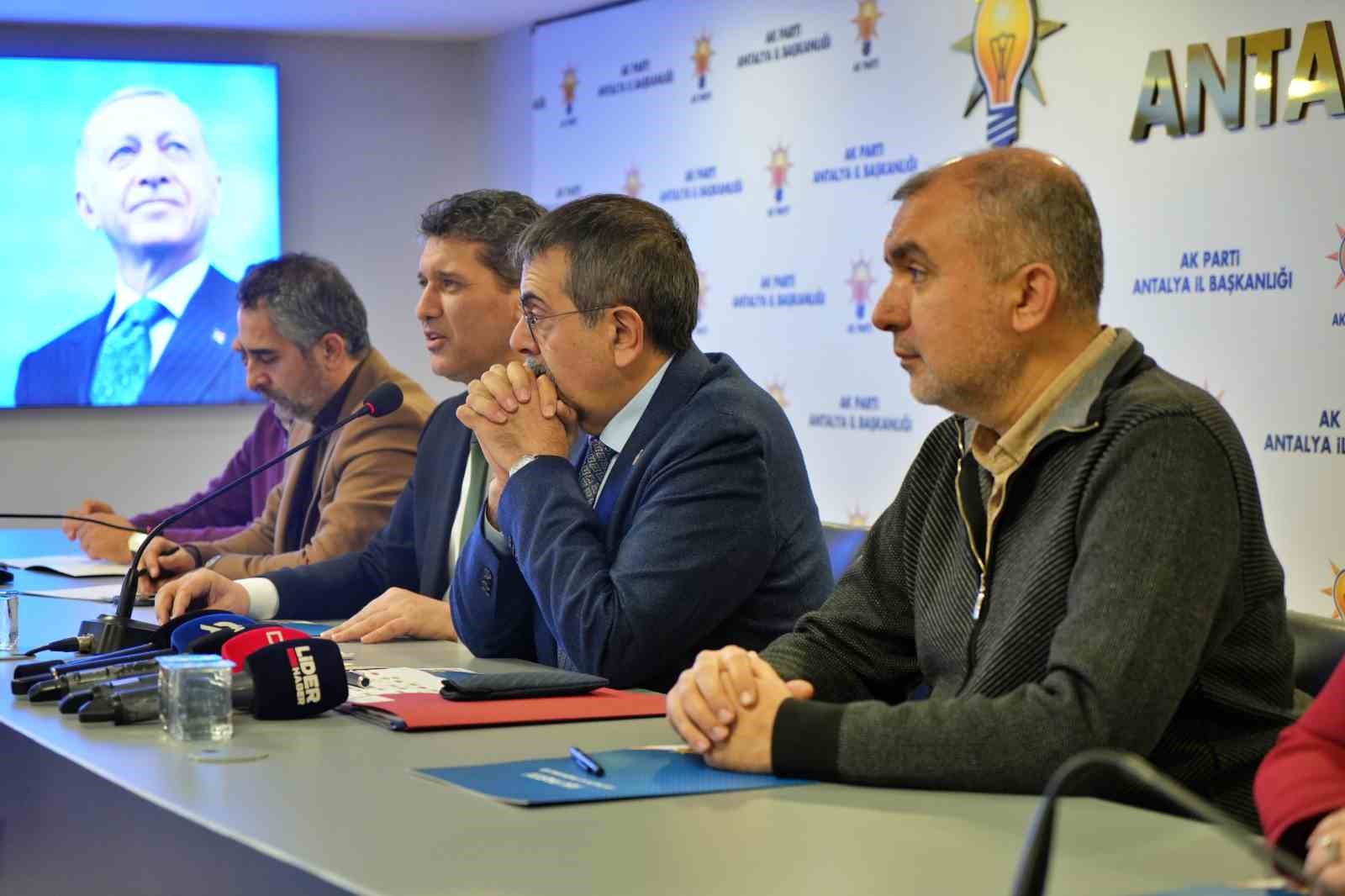 Milli Eğitim Bakanı Tekin: "Bugün, 1994’teki İSKİ skandalının daha büyüğüne şahit oluyoruz"
