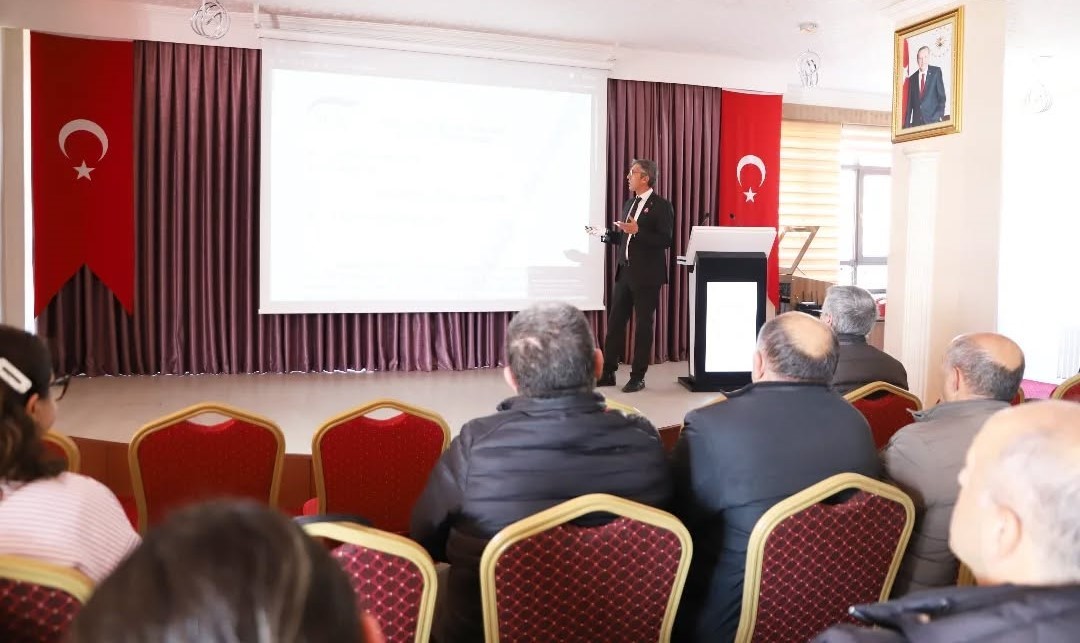 Milli eğitim personeline resmî yazışma kuralları anlatıldı
