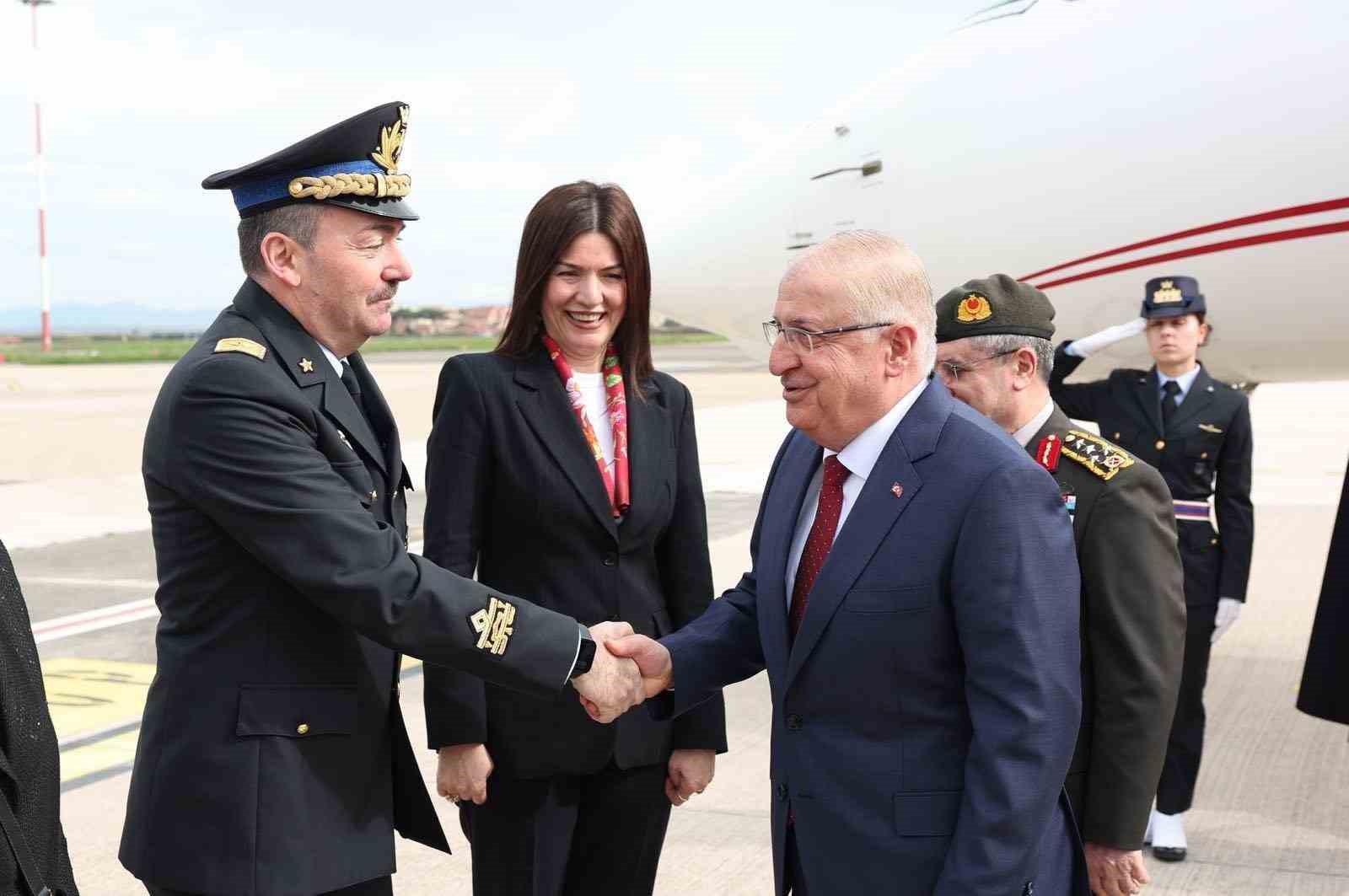 Milli Savunma Bakanı Güler, İtalya’da
