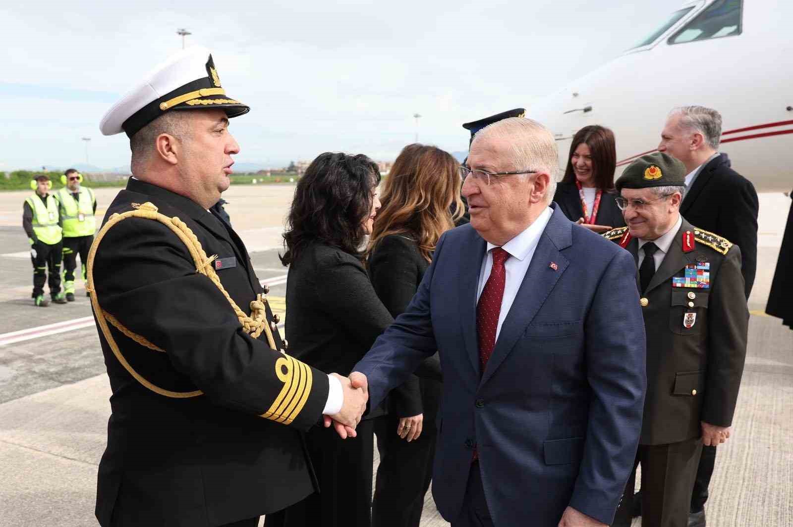 Milli Savunma Bakanı Güler, İtalya’da
