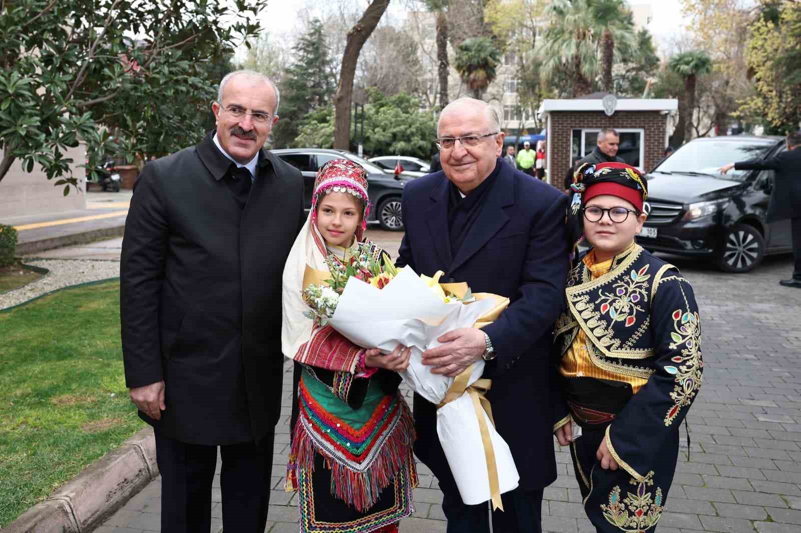 Milli Savunma Bakanı Yaşar Güler, Çanakkale Valiliğini ziyaret etti
