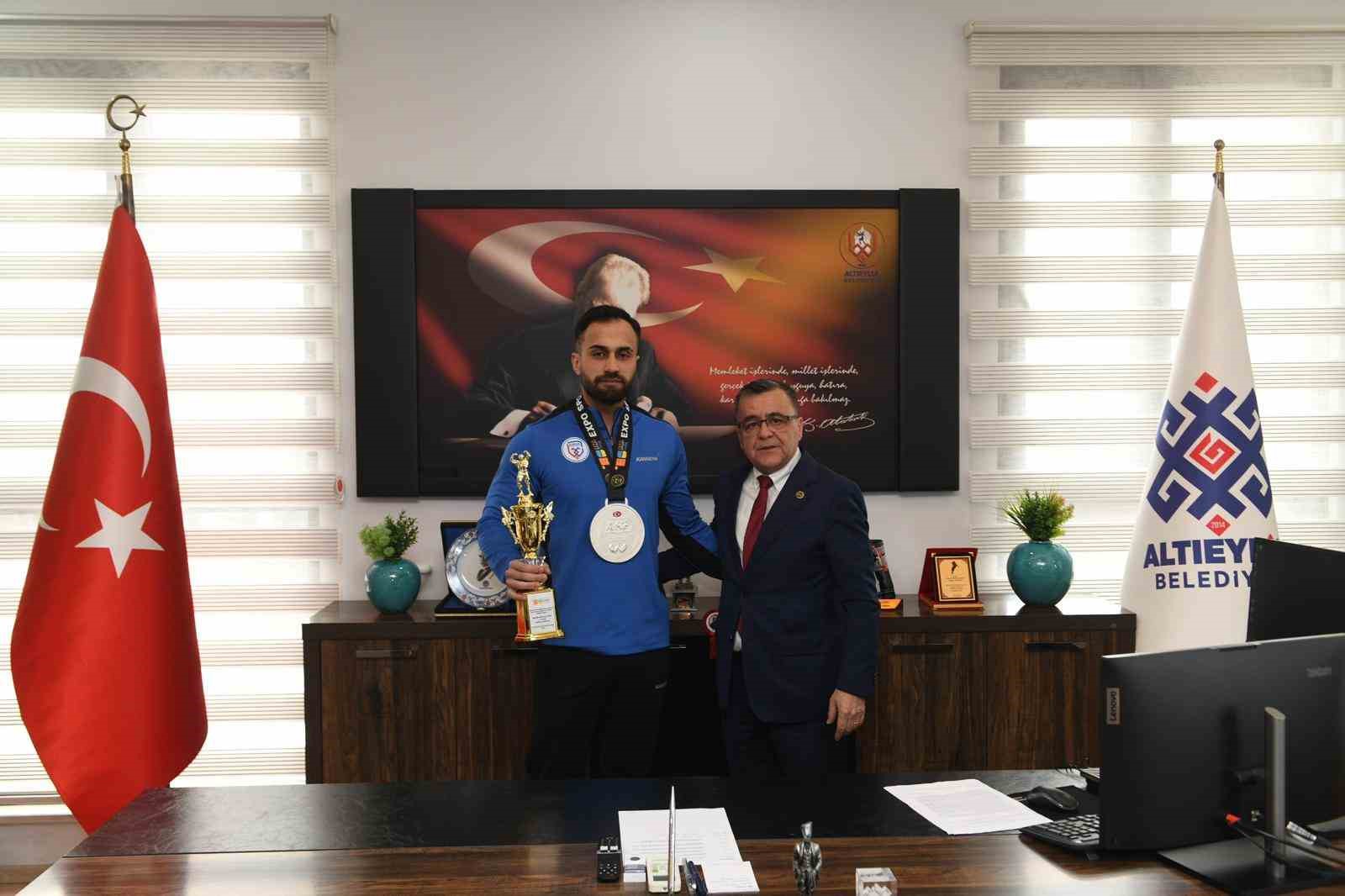 Milli Sporcu Ömer Pullu’nun hedefi Türkiye şampiyonluğu
