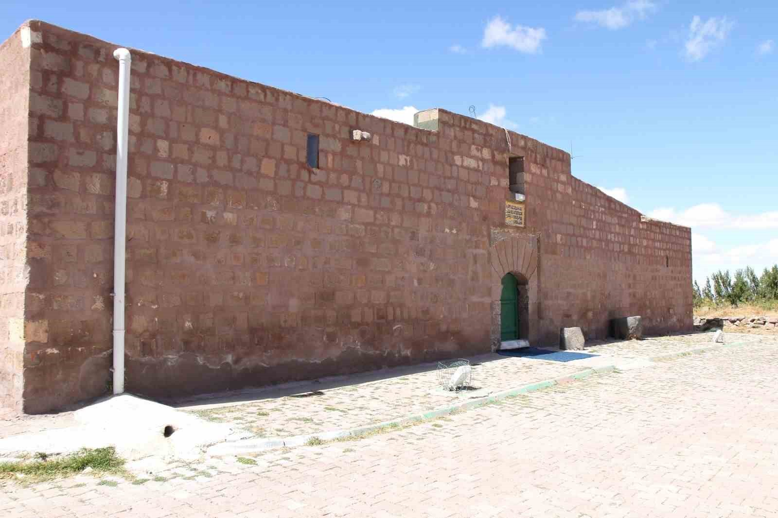 Mimariden tasavvufa: Mahperi Hatun’un Şeyh Turesan ile bıraktığı izler
Mimariden tasavvufa: Mahperi Hatun’un Şeyh Turesan ile bıraktığı izler