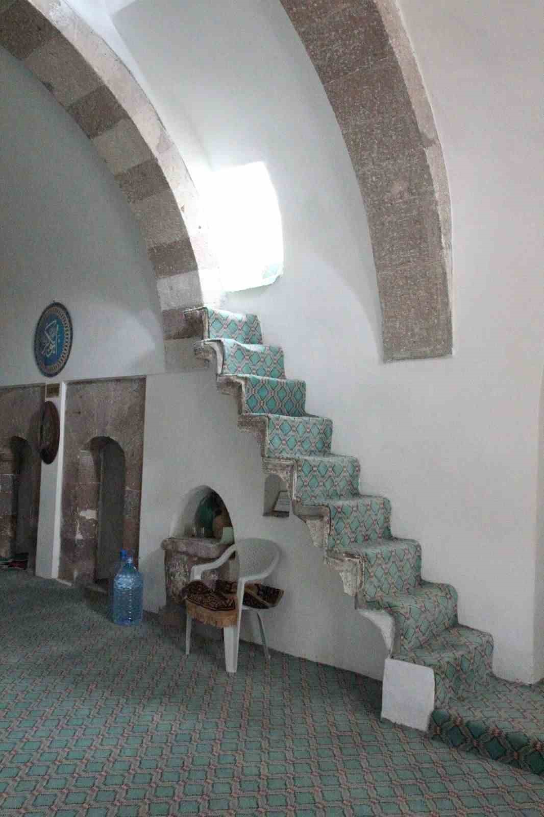 Mimariden tasavvufa: Mahperi Hatun’un Şeyh Turesan ile bıraktığı izler
Mimariden tasavvufa: Mahperi Hatun’un Şeyh Turesan ile bıraktığı izler