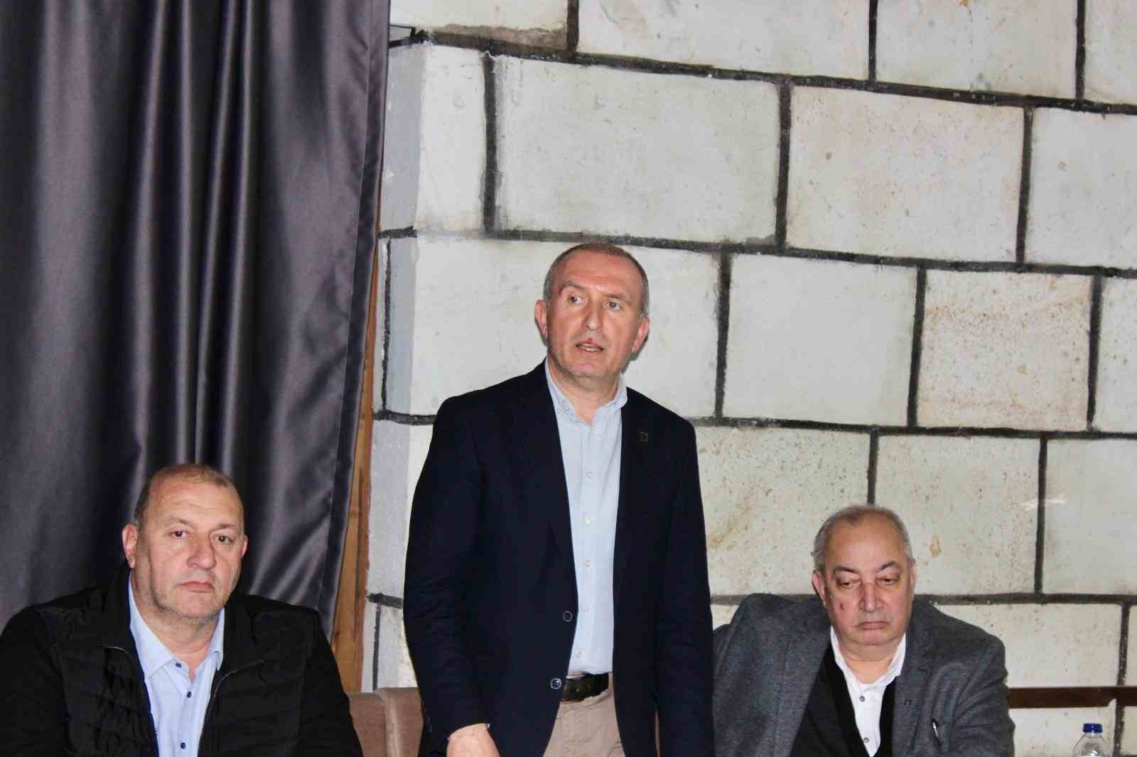 Mimarlar Bigadiç’te Hassa Mimarlar Ocağı’nın mimari eserlerini inceledi
