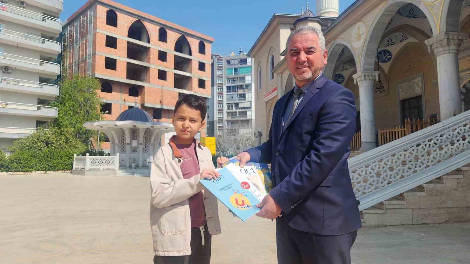 Minik Ömer’in harçlığı Kur’an kursuna pencere oldu
