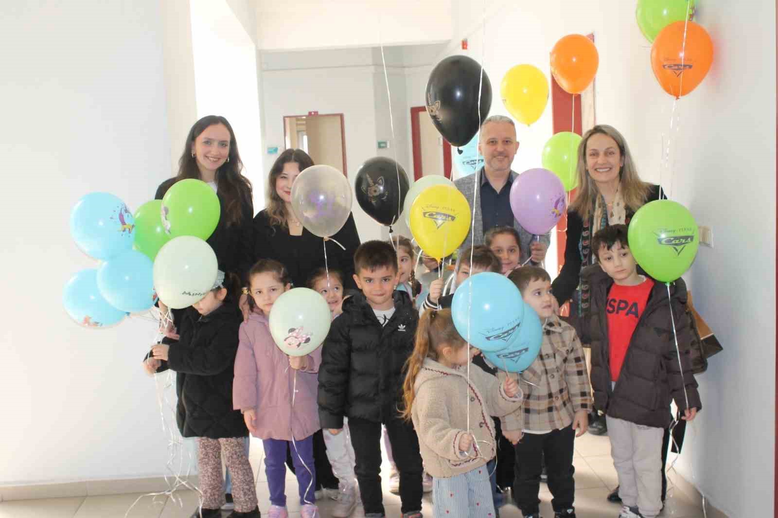 Miniklerden Tıp Bayramı’nda anlamlı buluşma
