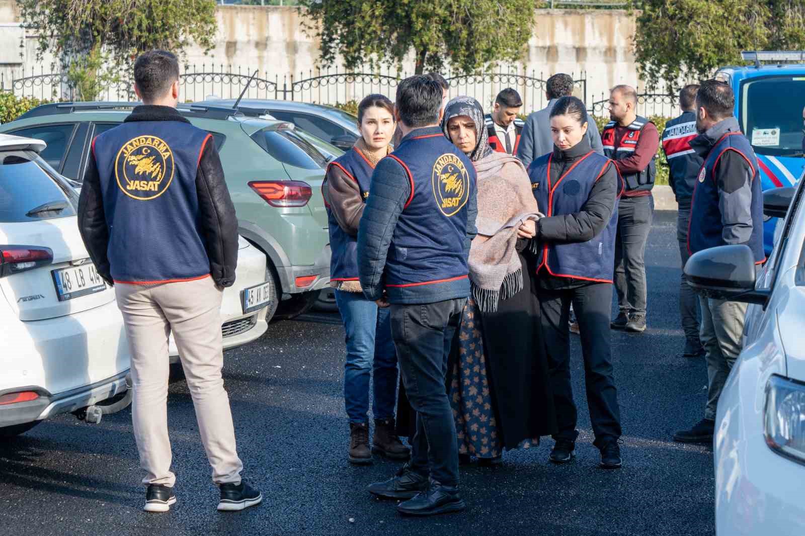 Miras işlemleri 17 yıllık cinayeti ortaya çıkardı
