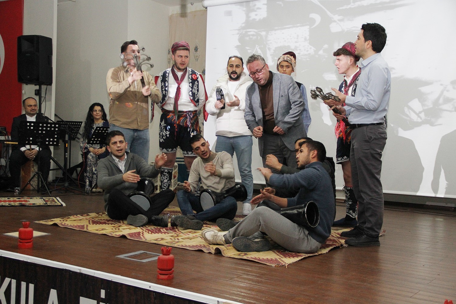 "Mısralarda Saklı Kula Tiyatral Şiir Etkinliği" yoğun ilgi gördü
