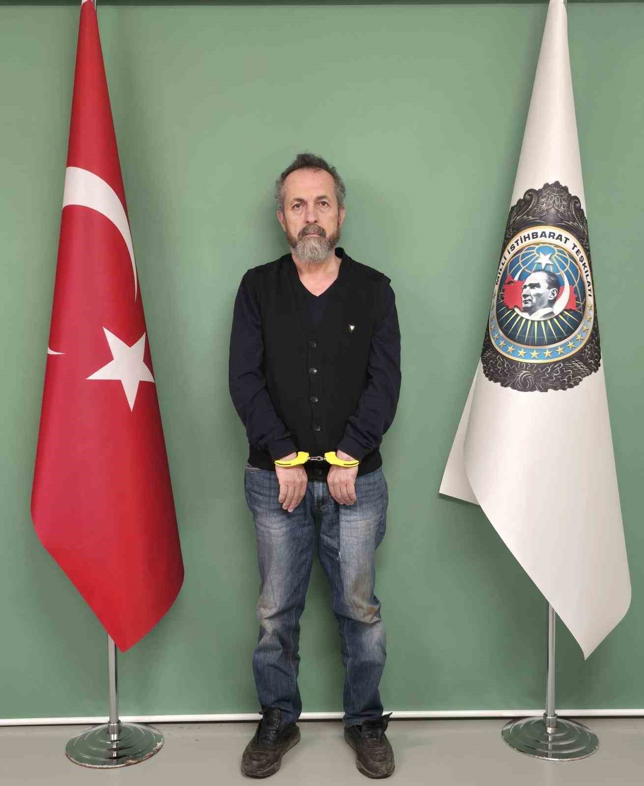 MİT ve Suriye istihbaratından ortak operasyon: Firari casus yakalandı
MİT ve Suriye istihbaratından ortak operasyon: Firari casus yakalandı