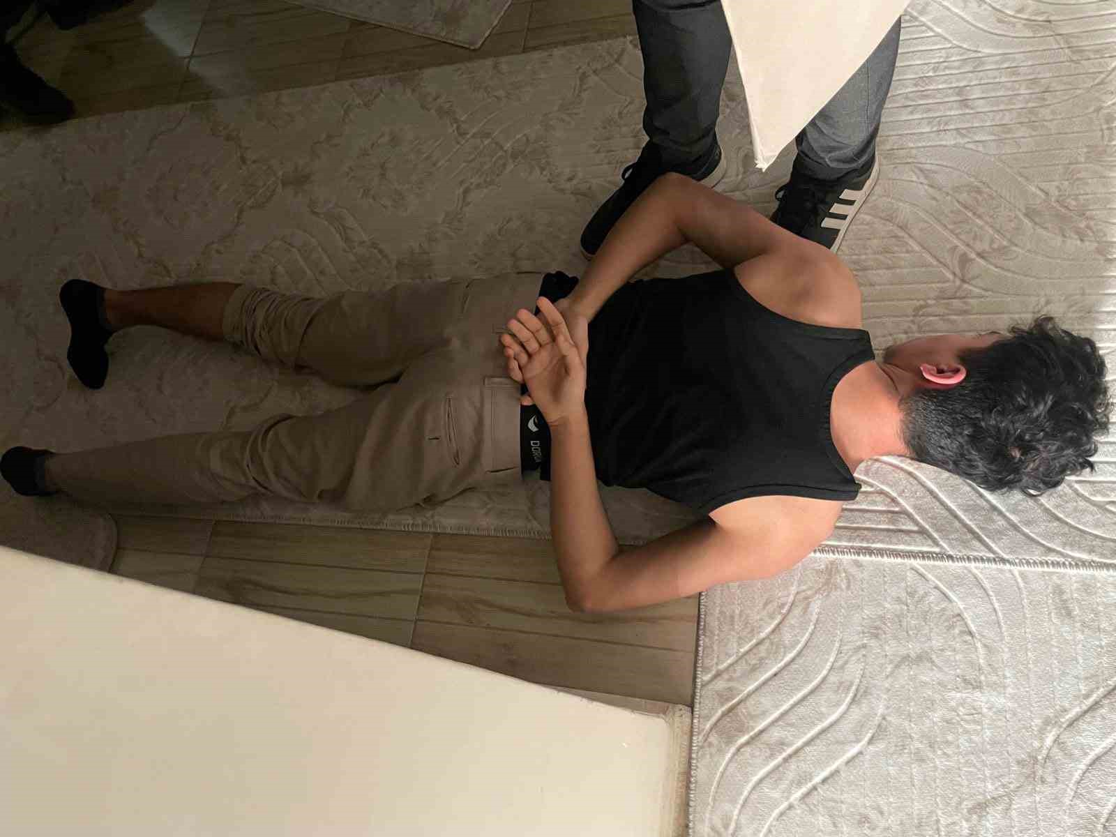 MİT’ten siber suç şebekesine operasyon: 12 gözaltı
