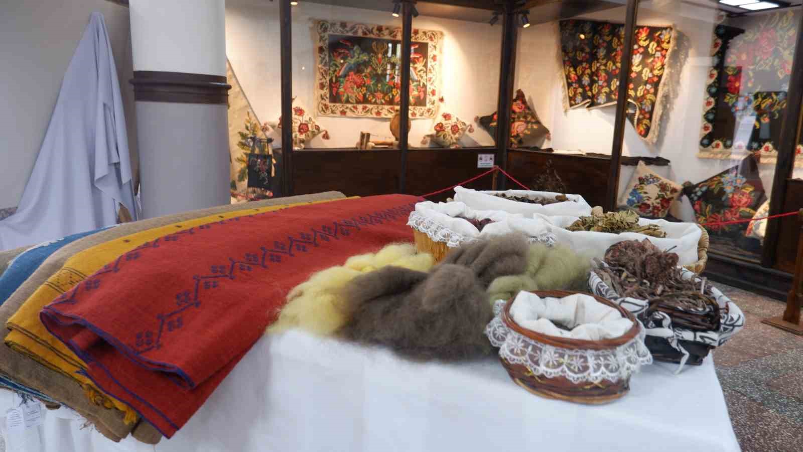 Moda dünyasının yeni gözdesi: Ehram
