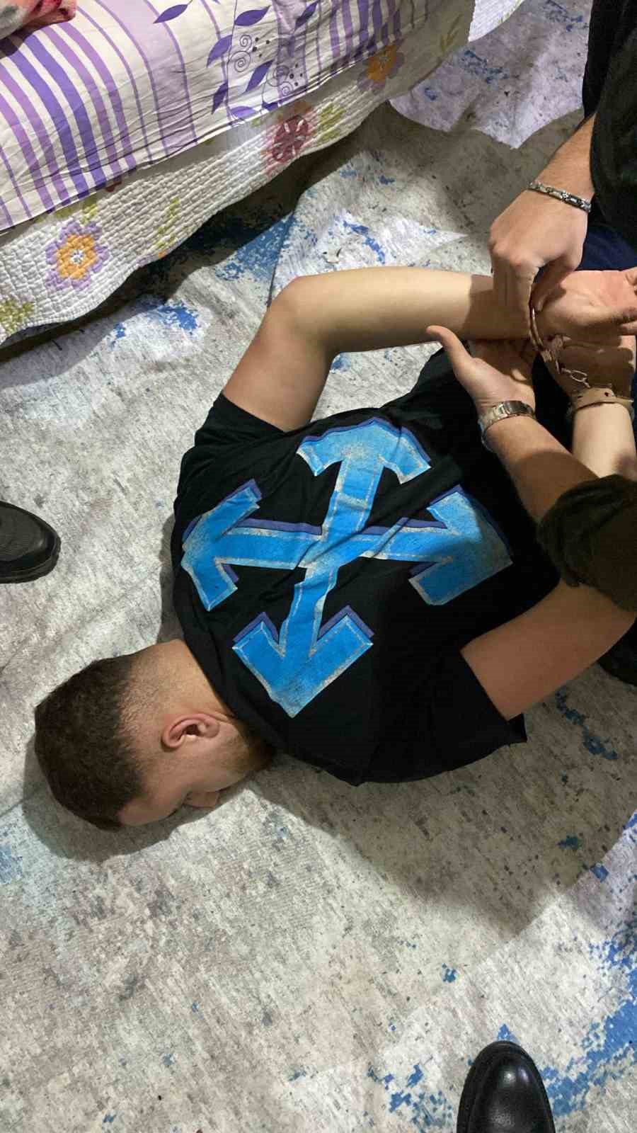 Molotoflu saldırı kamerada, suç örgütü özel harekât baskınıyla yakalandılar
