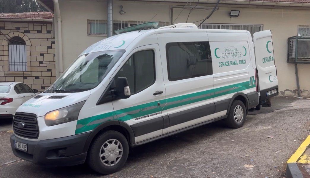 Motosikletiyle seyir halindeyken silahlı saldırıya uğrayan genç hayatını kaybetti
