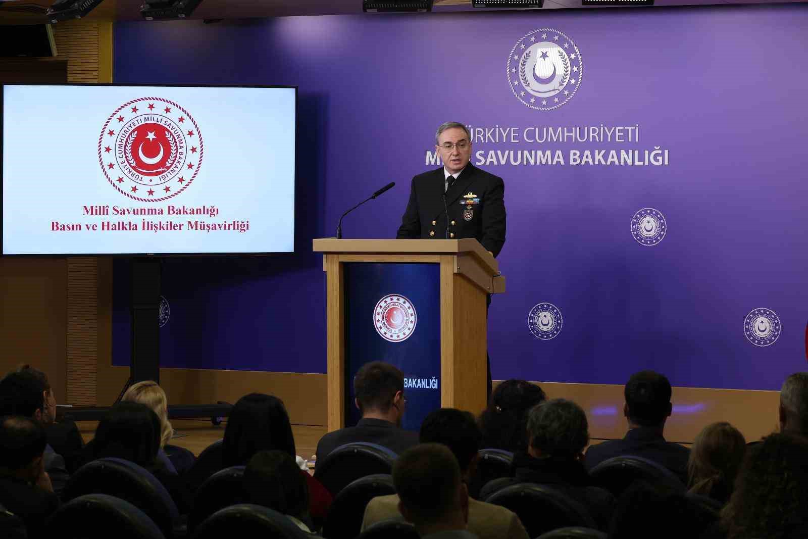 MSB: "Süleyman Şah Türbesi’ne ilişkin gerekli adımlar atılacak"
MSB: "Süleyman Şah Türbesi’ne ilişkin gerekli adımlar atılacak"