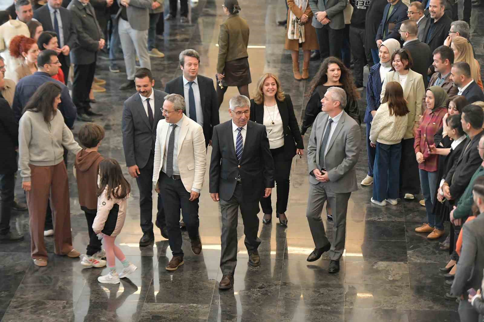 MSKÜ’de geleneksel bayramlaşma töreni yapıldı
