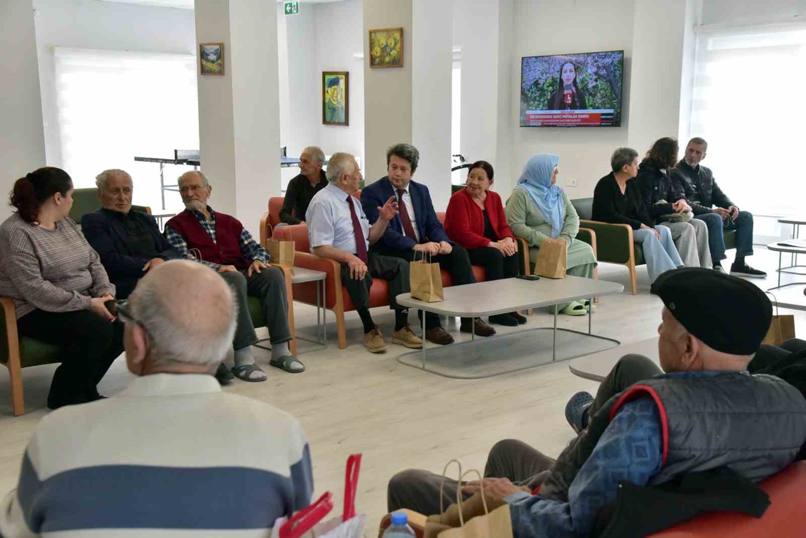 MSKÜ’den anlamlı ziyaret
MSKÜ’den anlamlı ziyaret