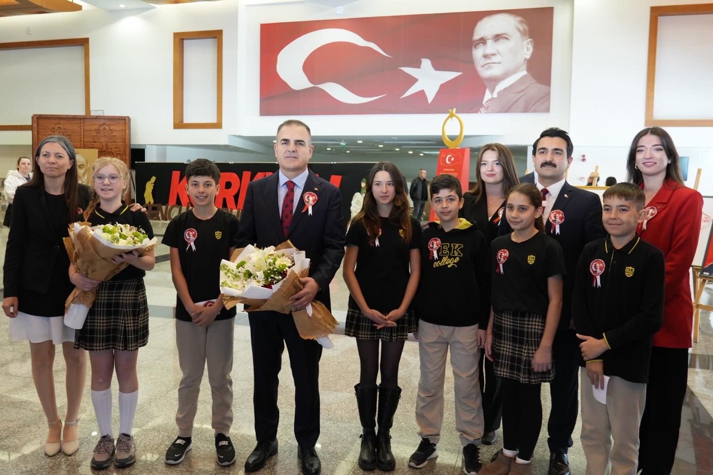 MTK Koleji’nin Fuaye Sergisi Resmi 12 Mart etkinliğine damga vurdu
