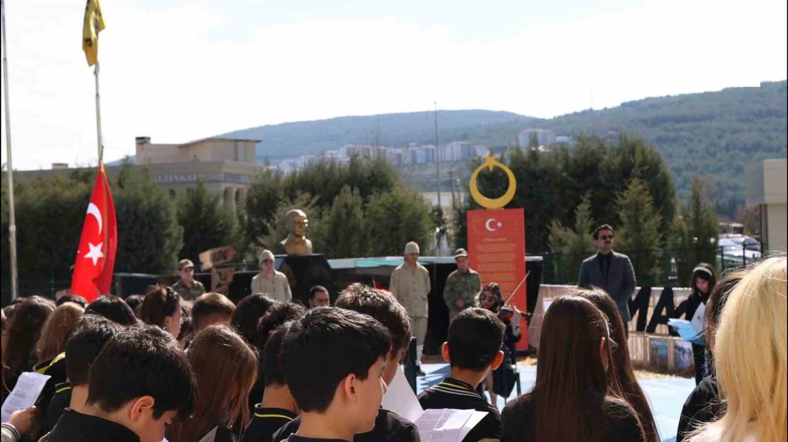 MTK Ortaokulu’nda 111. yılında Çanakkale Zaferi ve şehitler unutulmadı
