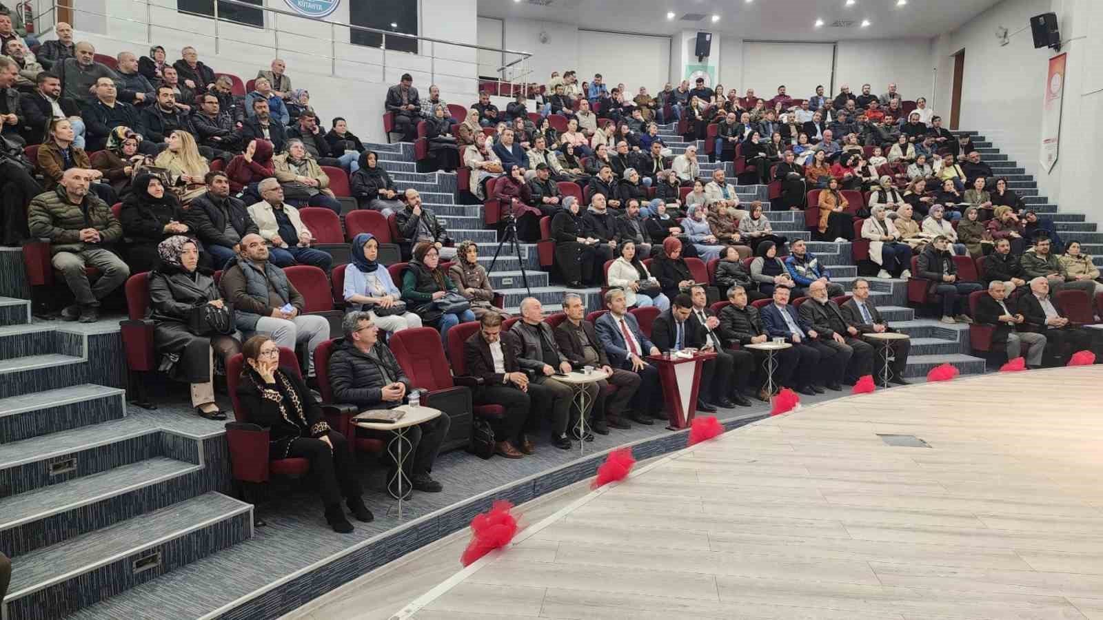 Müdür Yılmaz: "Bir çocuk, bir gelecektir"
