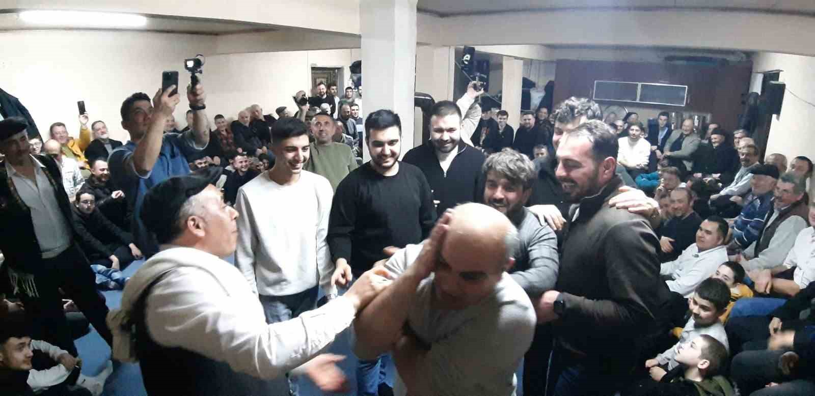 Mudurnu’da geleneksel ‘Birikme Gecesi’nde güldüren anlar
