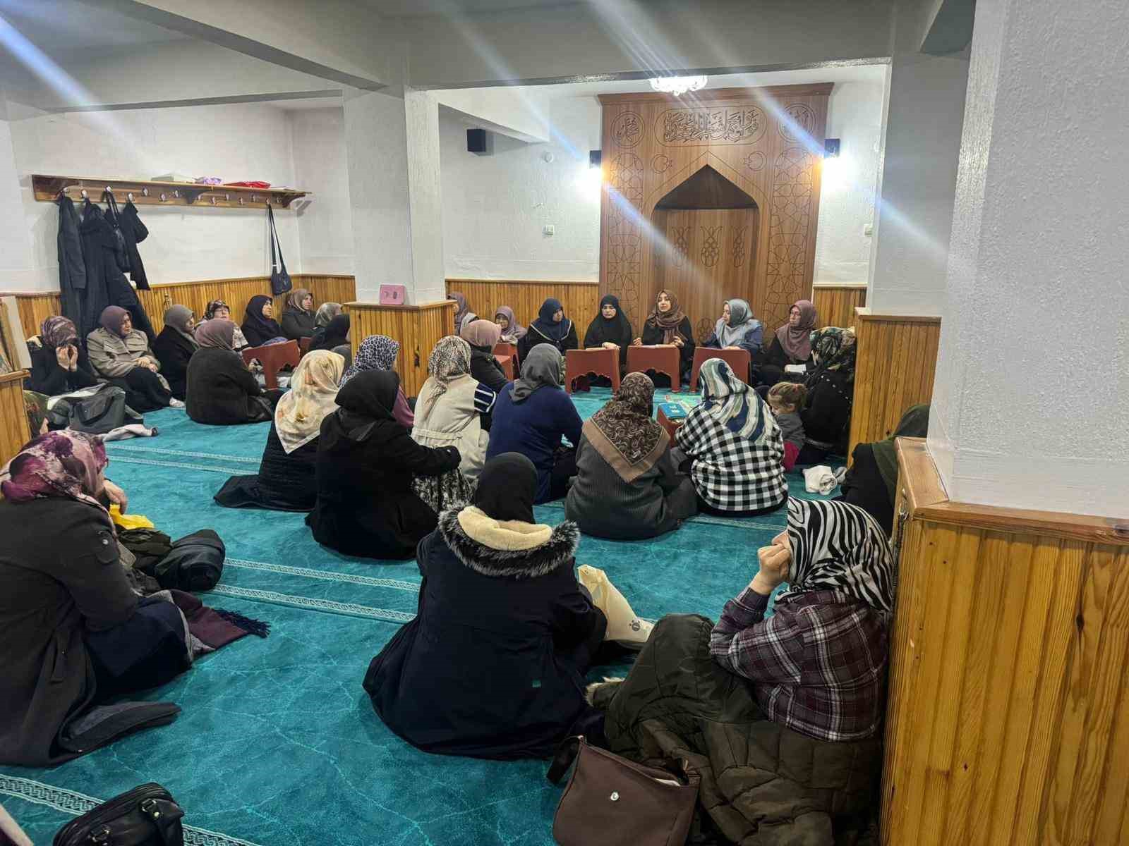 Müftülüğün kandil programları devam ediyor
