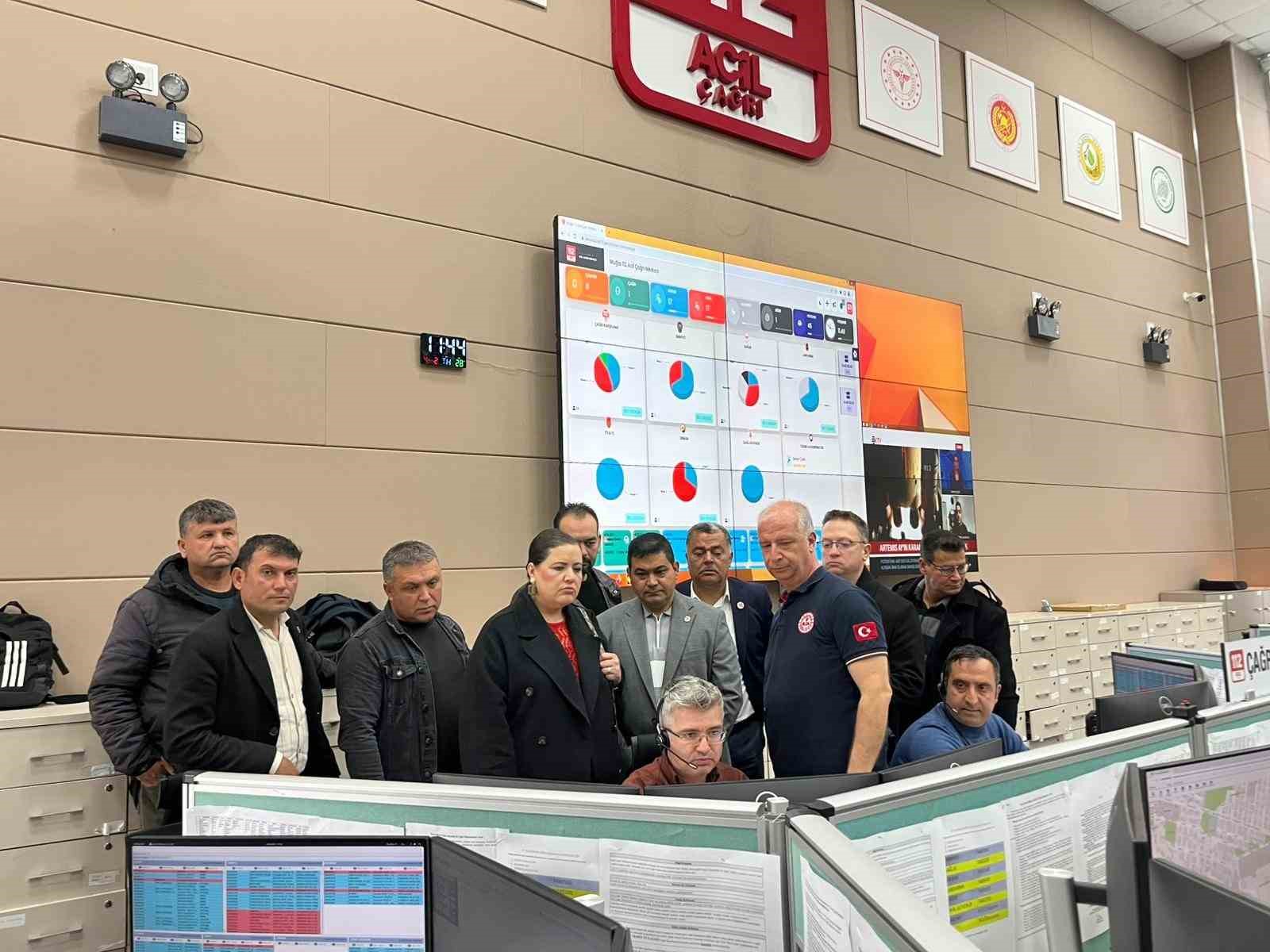 Muğla 112 Acil Çağrı Merkezi muhtarları ağırladı
