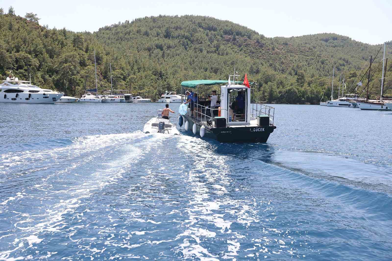 Muğla Büyükşehir’den Gökova ve Göcek’te kapsamlı kıyı temizliği
Muğla Büyükşehir’den Gökova ve Göcek’te kapsamlı kıyı temizliği