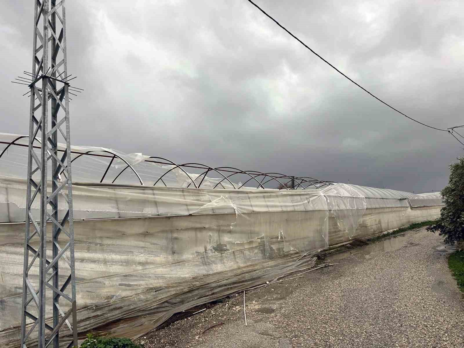 Muğla Büyükşehir’den Seydikemer Kumluova’da yaşanan afet sonrası inceleme
