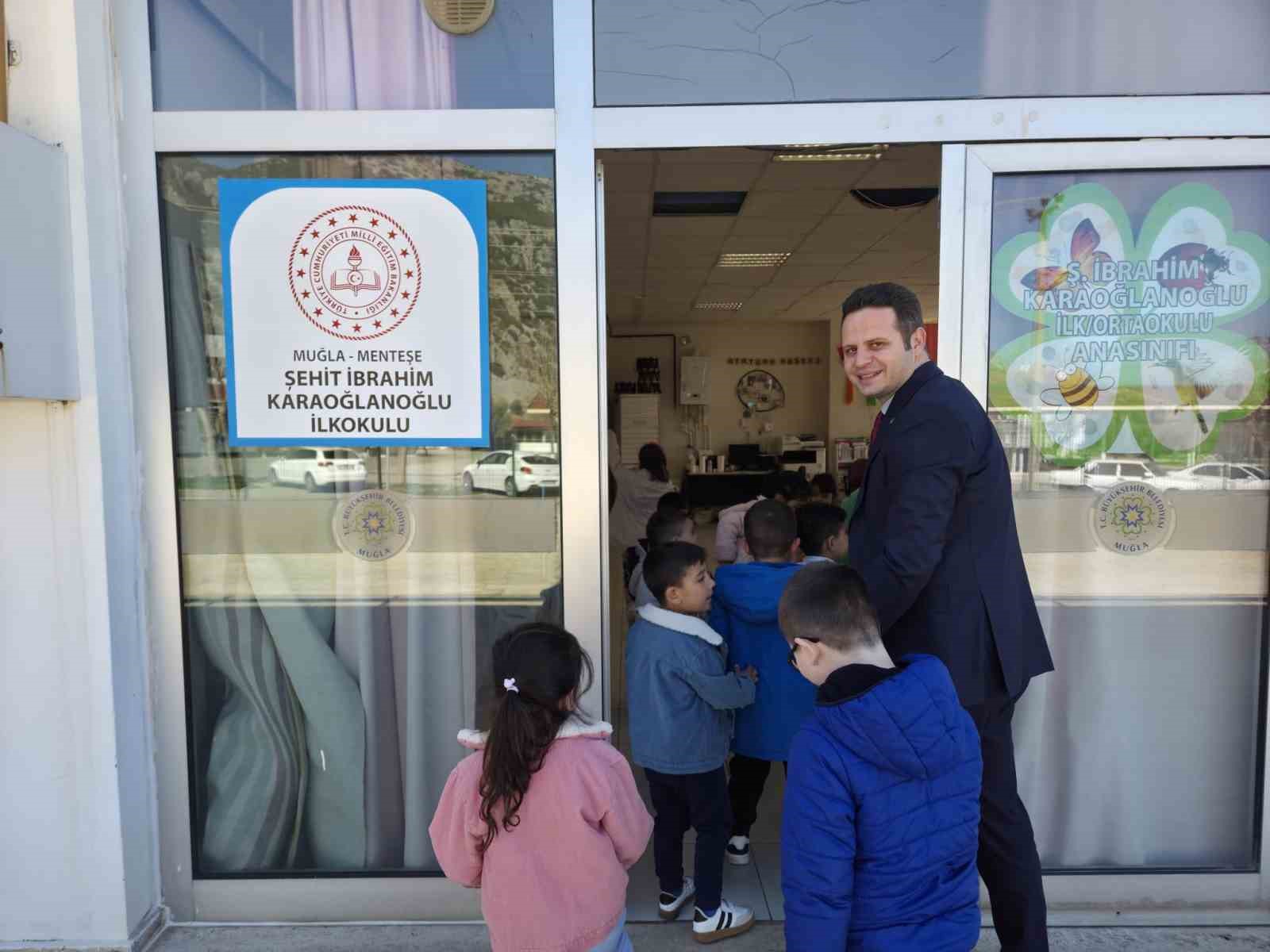 Muğla İl Milli Eğitim Müdürü Çay miniklerle bir araya geldi
