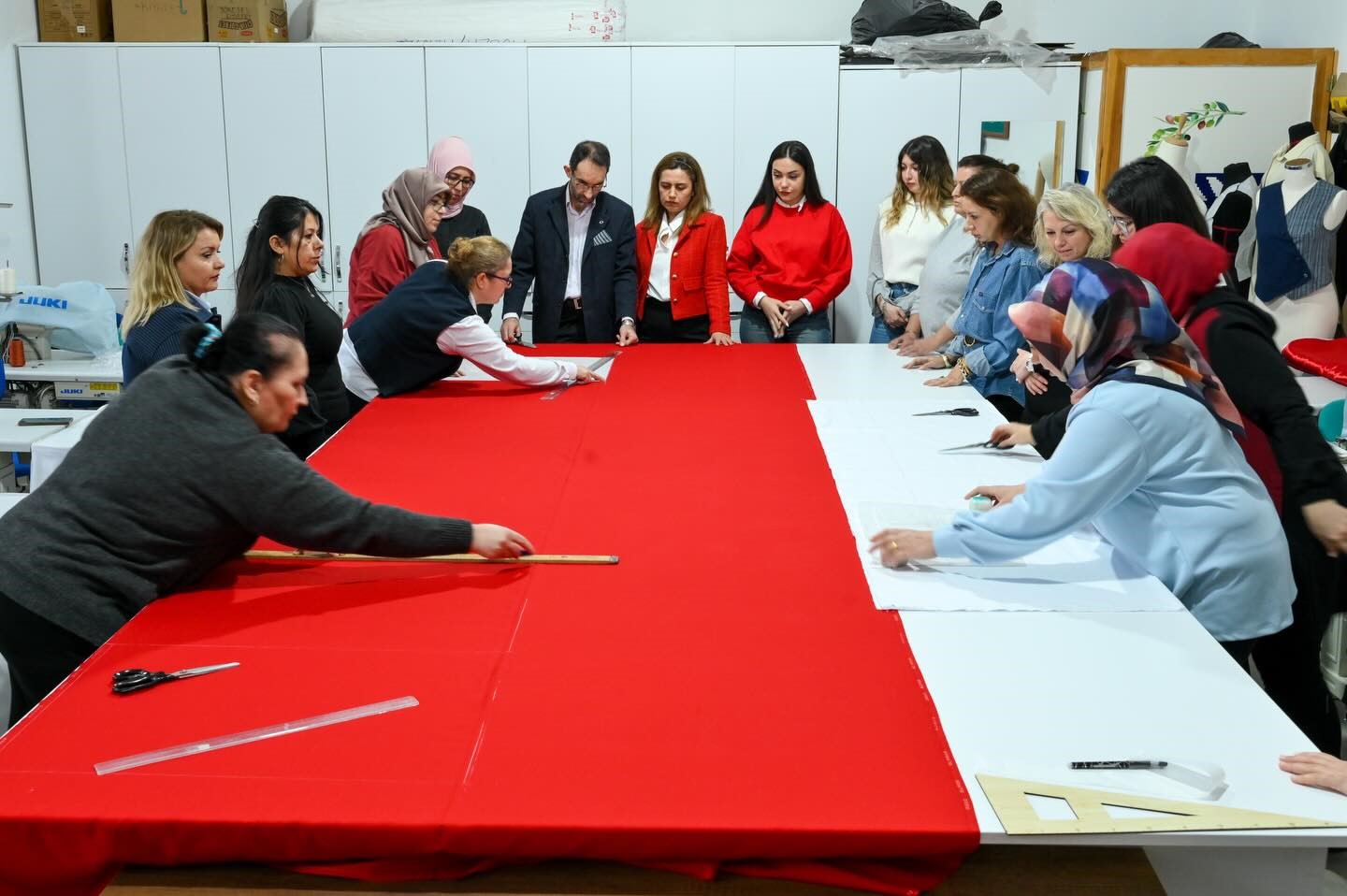 Muğla Olgunlaşma Enstitüsü’nde Bayrak Dikim Kursu tamamlandı
