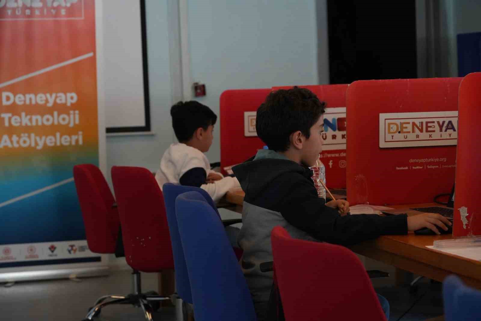 Muğla’da geleceğin teknoloji yıldızları yarışıyor
