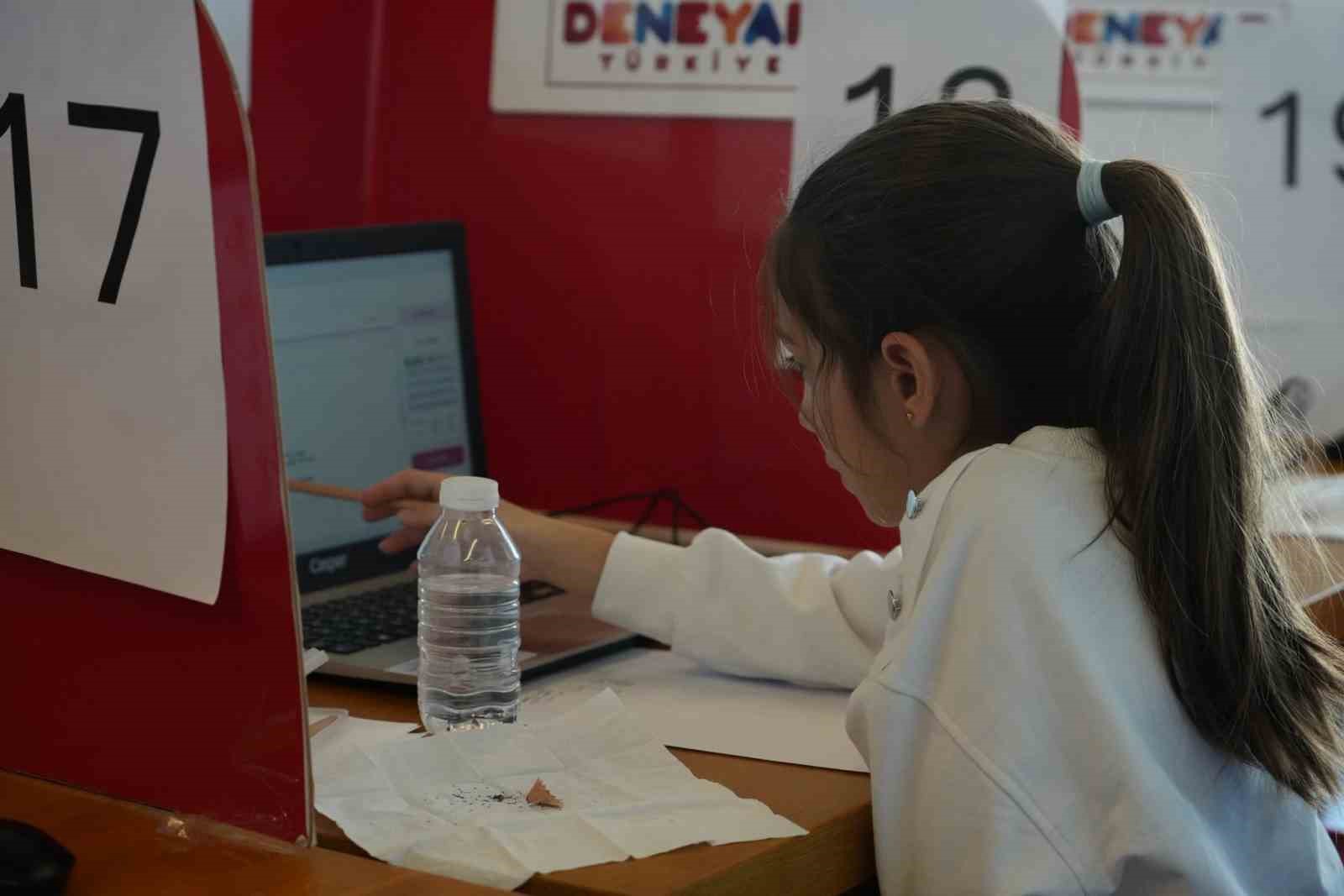 Muğla’da geleceğin teknoloji yıldızları yarışıyor
