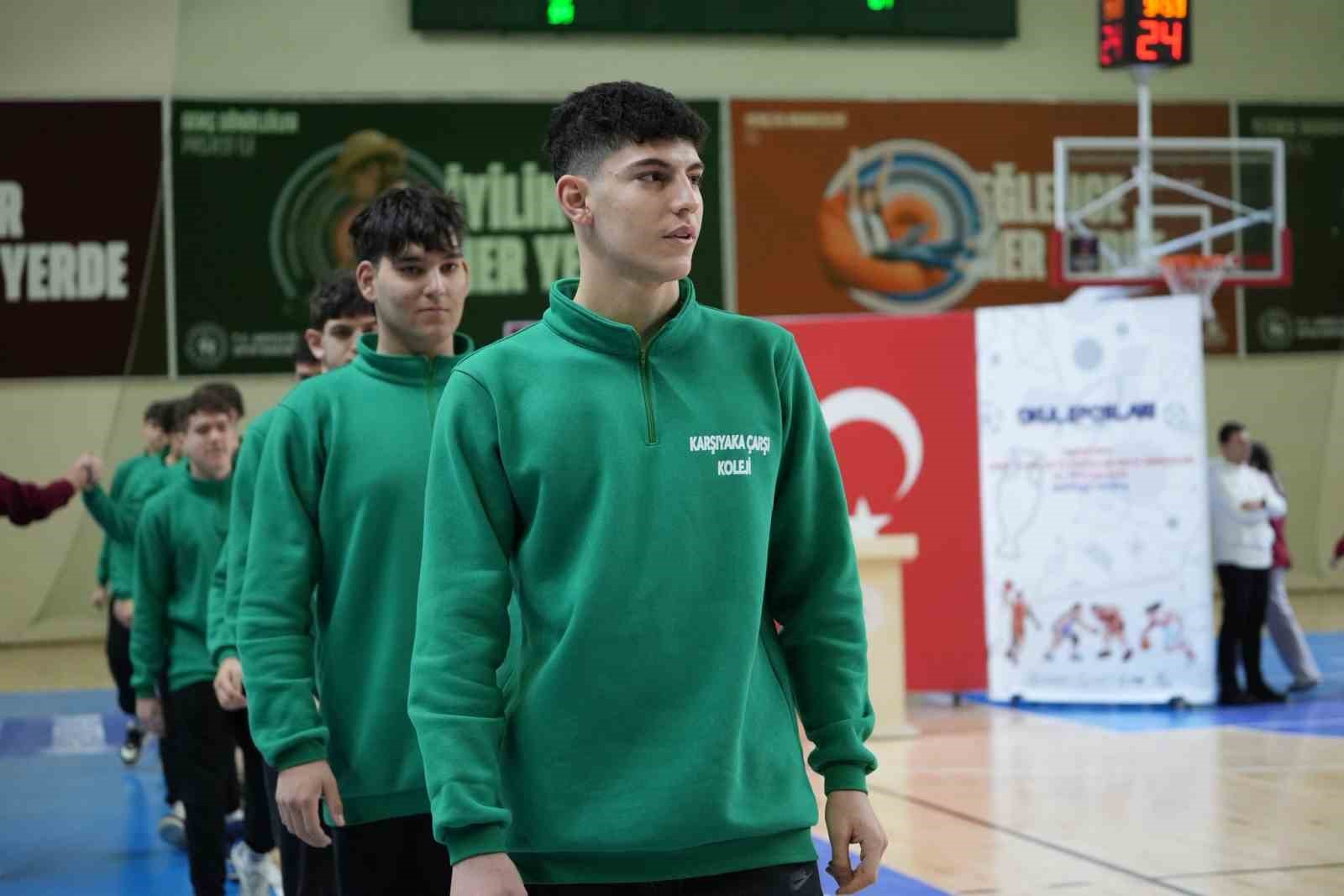 Muğla’da gençler sahaya indi
