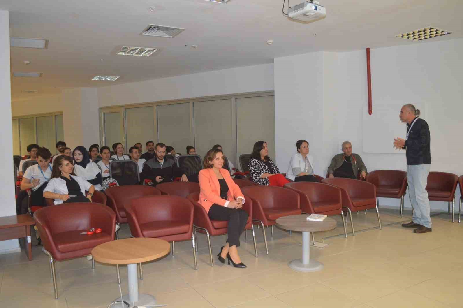 Muğla’da gençlere sağlıklı yaşam anlatıldı
