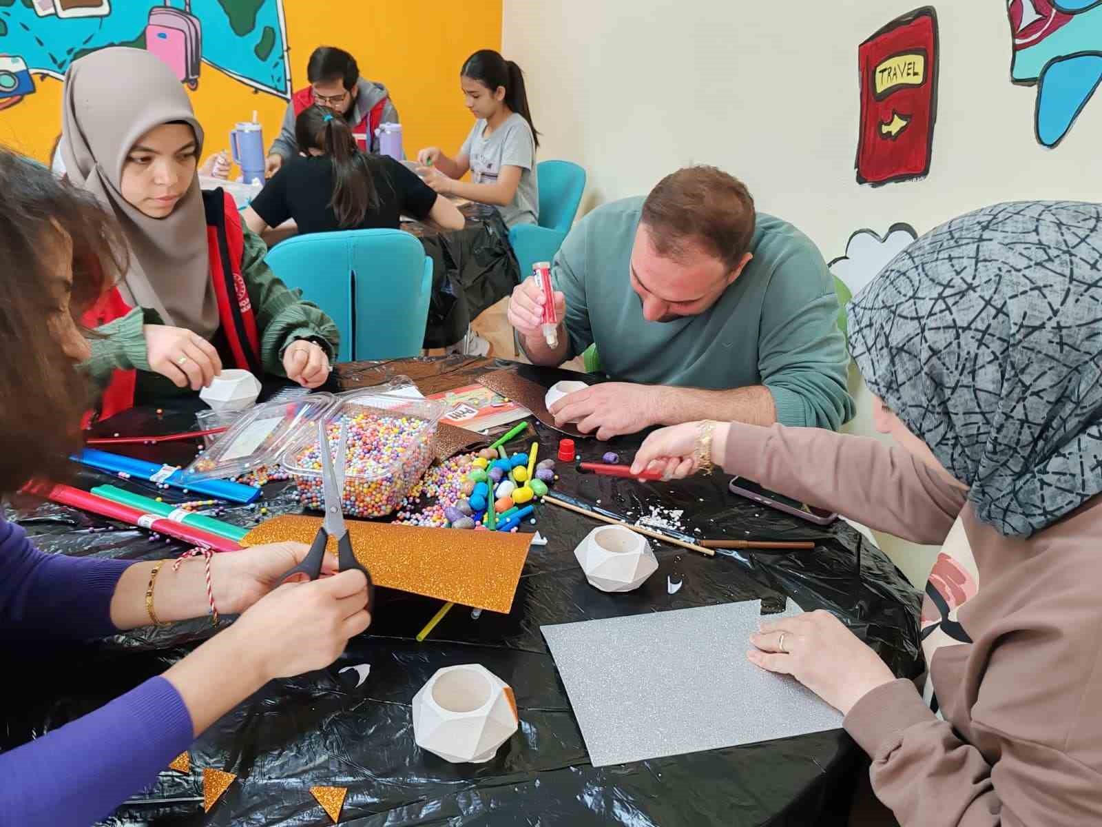 Muğla’da gençlerin "Şiddetsiz Hayal Durağı" tamamlandı
Muğla’da gençlerin "Şiddetsiz Hayal Durağı" tamamlandı