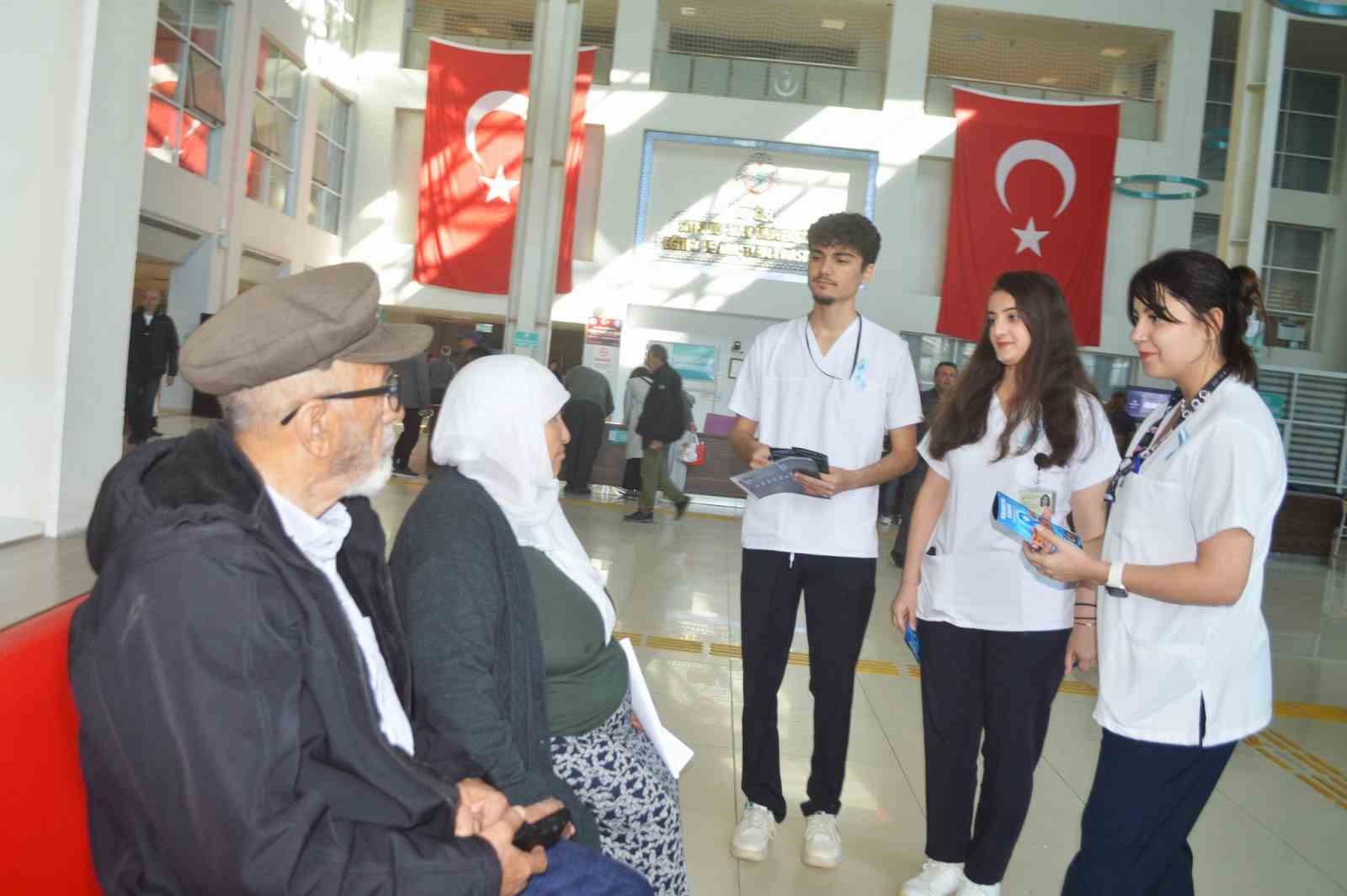 Muğla’da kolorektal kanser için bilgilendirme yapıldı
