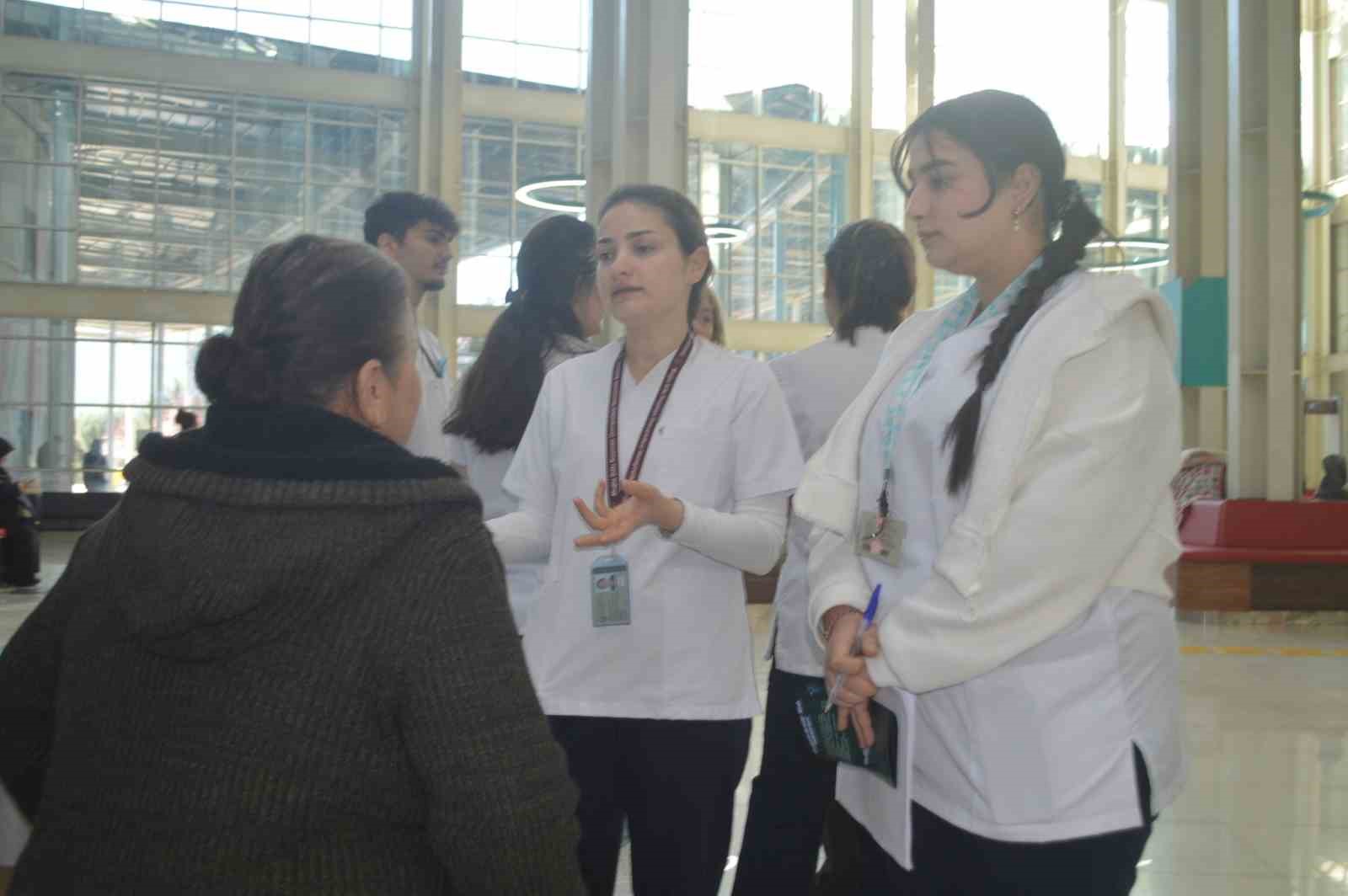 Muğla’da kolorektal kanser için bilgilendirme yapıldı
